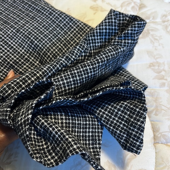 Shein black and white cooperate jacket. US 6. Size medium/M. - Picture 4 of 5